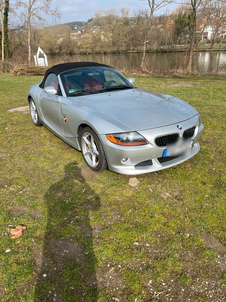 BMW Z4 Z85 2,5 6 Zylinder Aero in Winterhausen