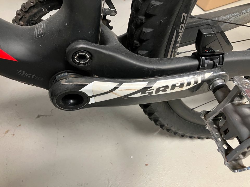 Specialized Epic S-Works Carbon 29 Zoll in Herborn