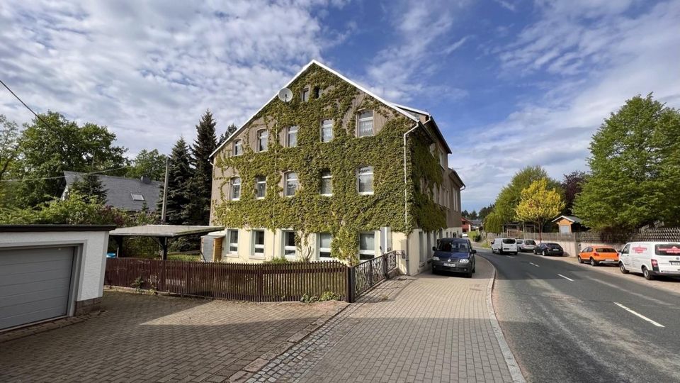 Ehemalige Gaststätte mit Saal und 2 Wohnungen, privat finanzierbar in Crinitzberg