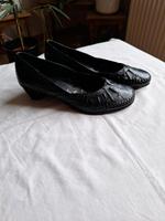 Halbschuhe Slipper Gr.36 schwarz Leder Pumps Jana neuwertig Sachsen - Dippoldiswalde Vorschau