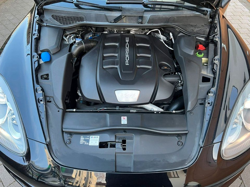 Porsche Cayenne V6 Diesel - Steuerkette NEU, Scheckheft in Magdeburg