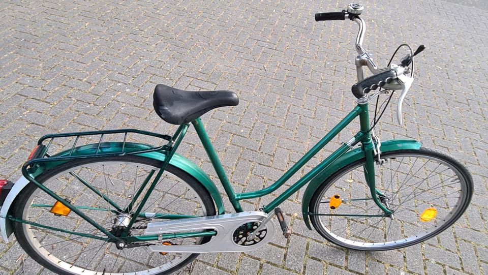 Holland Fahrrad Damenrad 28 Zoll in Essen