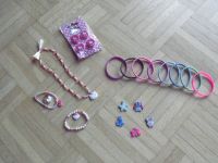 Hello Kitty Schmuck Kinder Topmodel Silikonarmbänder Nordrhein-Westfalen - Neuss Vorschau