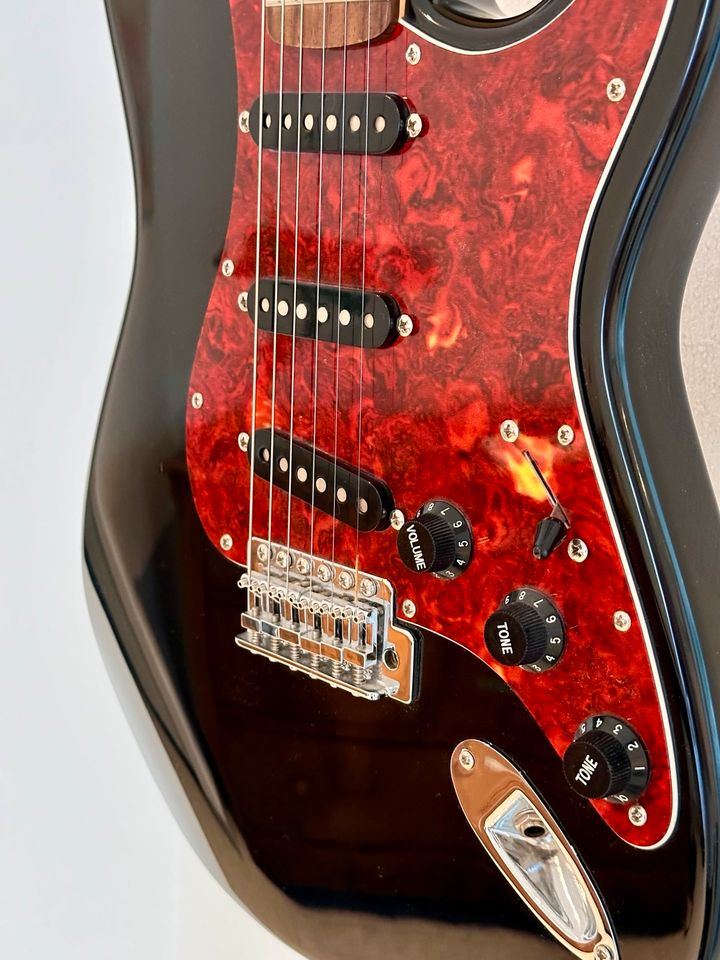 Fender Squier Strat Affinity Series | E-Gitarre in Waiblingen