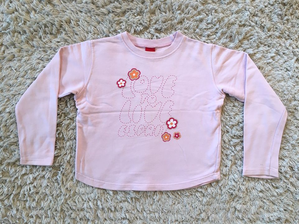 neuwertige Esprit Sweat-Shirt, rosa mit Blümchen, Größe 128/134 in Bonn