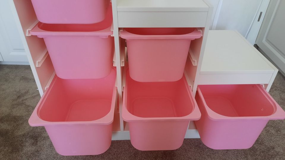 Ikea Trofast Regal Spielzeug Aufbewahrung weiß/rosa inkl. Kisten in Handorf