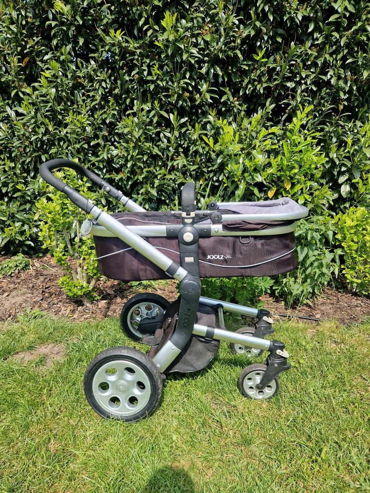 Kinderwagen Buggy Joolz Bloom und Zubehör in Saerbeck