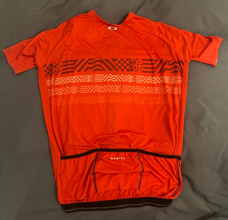 Oakley Trikot Jersey Rennrad Gravel (Größer XL) in Köln