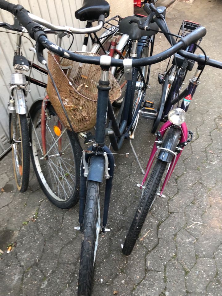 4 Schrotträder für Ersatzteile!! in Zirndorf