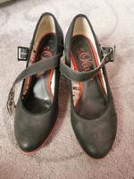 Bequeme schwarze pumps mit Riemchen von s. Oliver 39 Thüringen - Blankenhain Vorschau