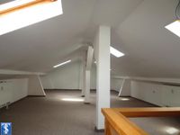 renovierungsbed. 3-Zimmer-DG-ETW inkl. Hobbyraum im Spitzboden in Plauen Sachsen - Plauen Vorschau