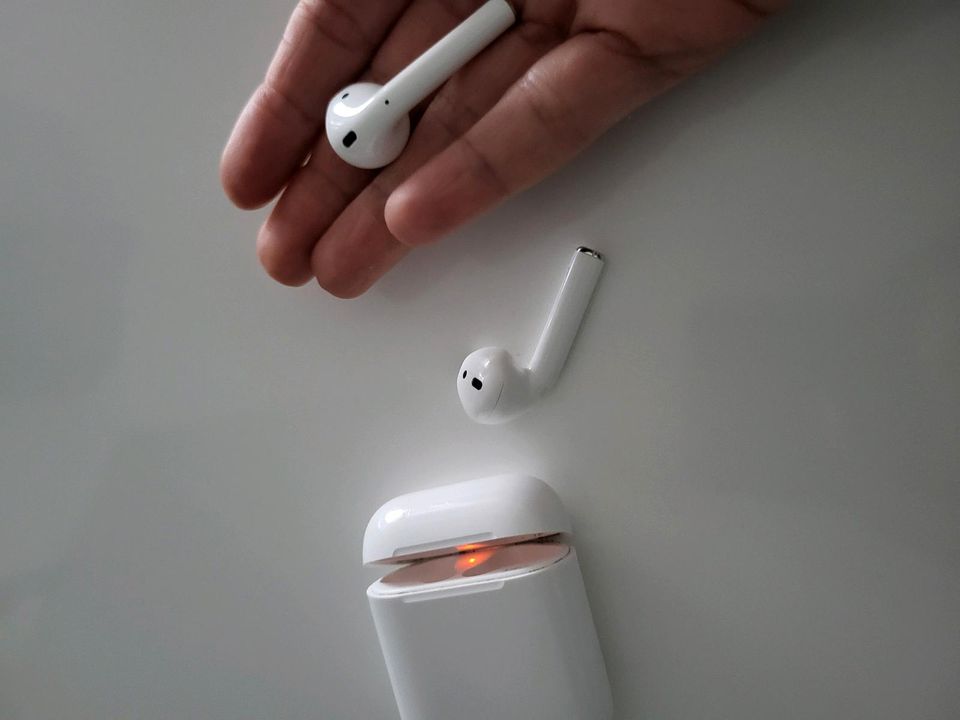 Apple Air pods in Erlensee