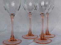 4 Weingläser Luminarc Rosé H18,8cm Stiel rosa (Weißwein/Roséwein) Niedersachsen - Osnabrück Vorschau