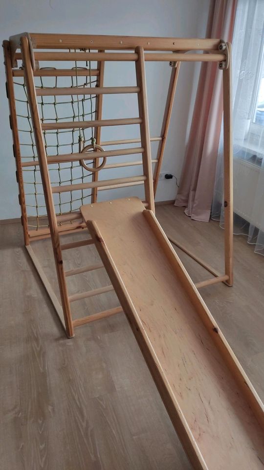 Klettergerüst Holz Indoor Kinderkletterzimmer Spielplatz Rutsche in Berkheim