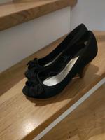 High Heels Gr. 38 schwarz h&m zu verschenken Nordrhein-Westfalen - Velbert Vorschau