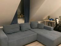 Couch Ecksofa blau. Ekektrisch ausziehbar Nordrhein-Westfalen - Velbert Vorschau