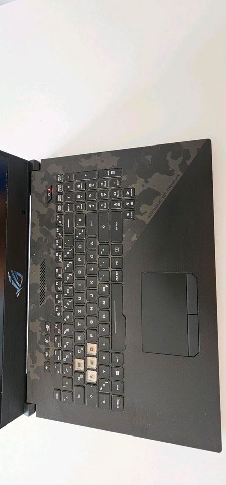 Asus ROG STRIX Gaming Laptop i7 RTX in Bietigheim-Bissingen