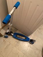 Blauer Kinderroller/Scooter Wiesbaden - Delkenheim Vorschau