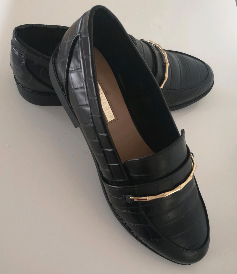 Damen Schuhe Loafer Marke Primark in Größe 38 Schwarz Neu in Duisburg