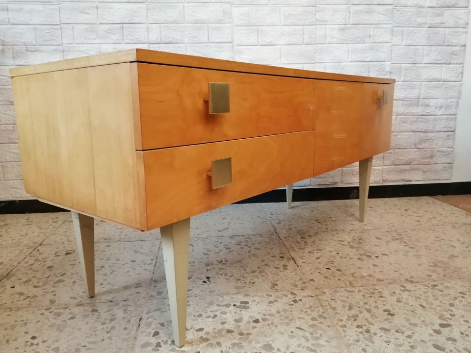 60er 70er Vintage TV Lowboard Kommode Fernsehschrank Sideboard in Taunusstein