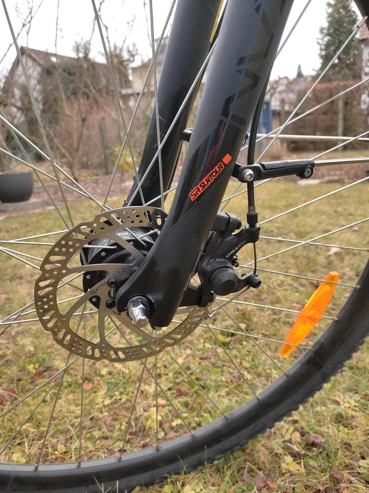 City- & Trekkingfahrrad, Bulls Wildcross Street, Rh 44, Größe 28 in Winnenden