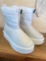 NEU! Pummys Boots Gr. 41 weiß Hessen - Riedstadt Vorschau