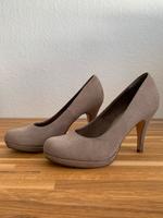 Velours-Pumps von Tamaris in Beige Bremen - Walle Vorschau