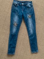 Tolle Jeans mit Steinchen 34-36 36 xs xs-s aus Italien Hessen - Heusenstamm Vorschau