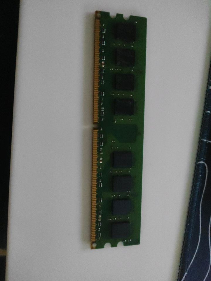 Defekt DDR2 RAM ( 2 GB ) in Berlin