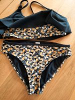 Bikini schwarz mit Tukan-Print C&A Kr. Altötting - Burghausen Vorschau