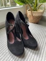 Schwarze Pumps Ludwigsvorstadt-Isarvorstadt - Isarvorstadt Vorschau