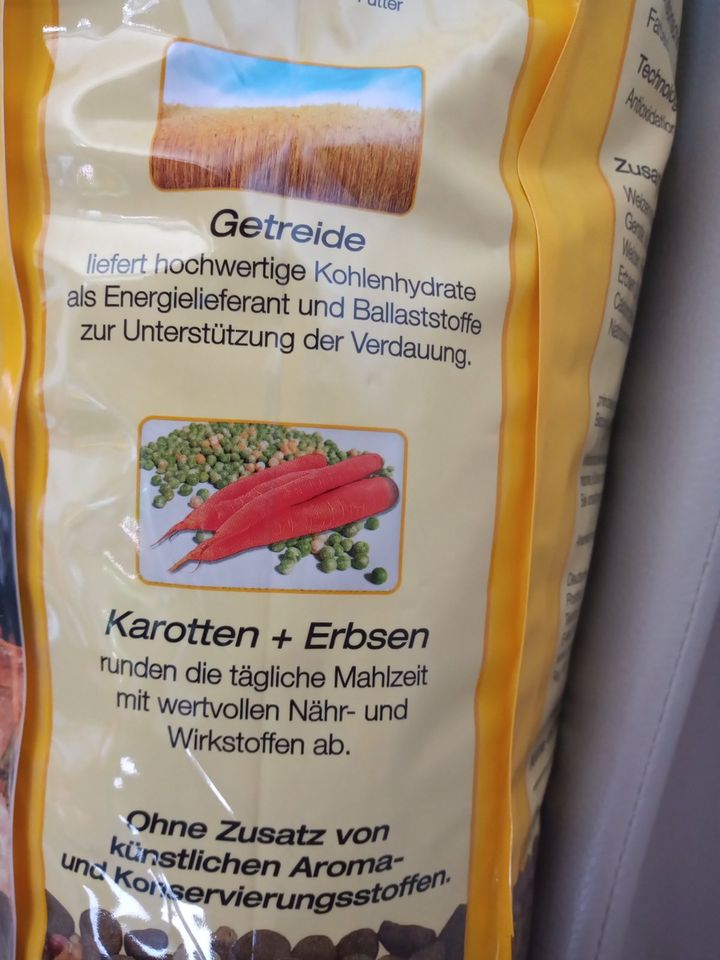 deuka dog Vollwertkost 15kg in Schillingstedt