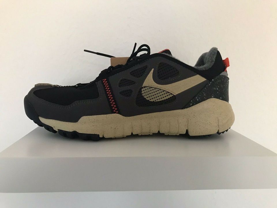 NIKE Free Terra Vista Black and Canvas 45 in Frankfurt am Main