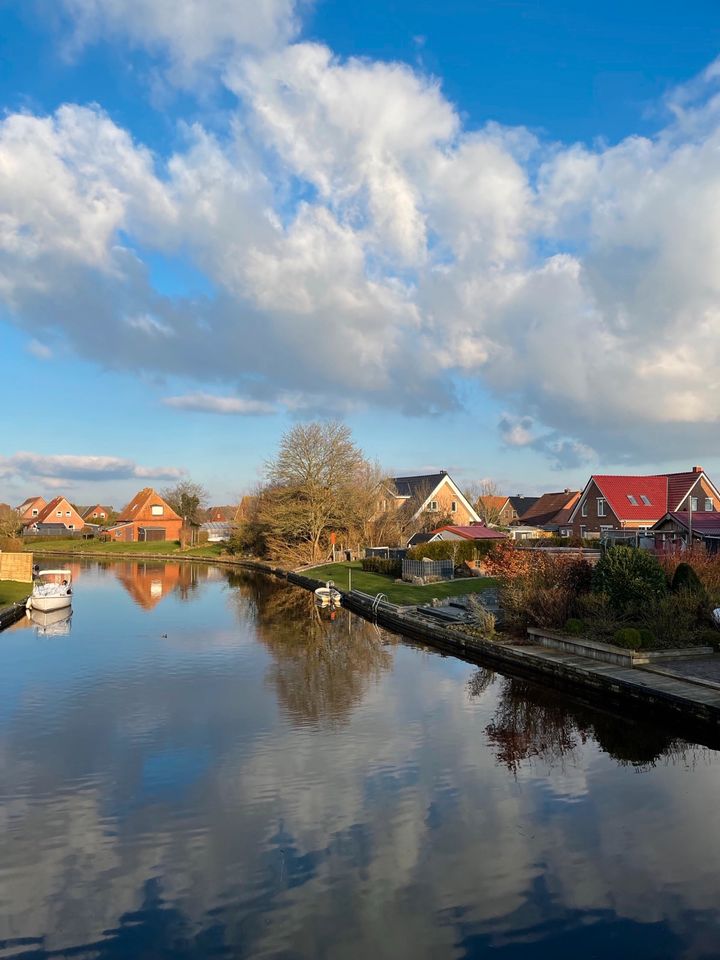 NEUPREIS  Lichtdurchflutetes Haus am Kanal Emden/ Twixlum in Emden