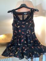 NP 50,- Sommerkleid Minikleid Wasserfallkragen 36/38 schwarz Brandenburg - Kleinmachnow Vorschau