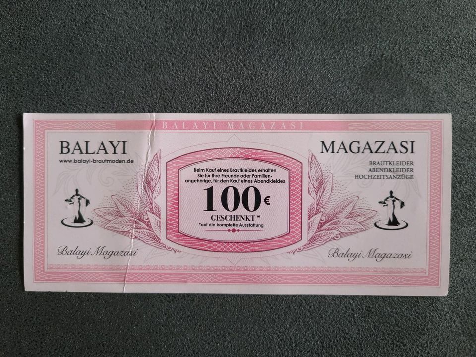 100 Euro Gutschein Balayi Magazasi (Abendkleid) in Hamburg