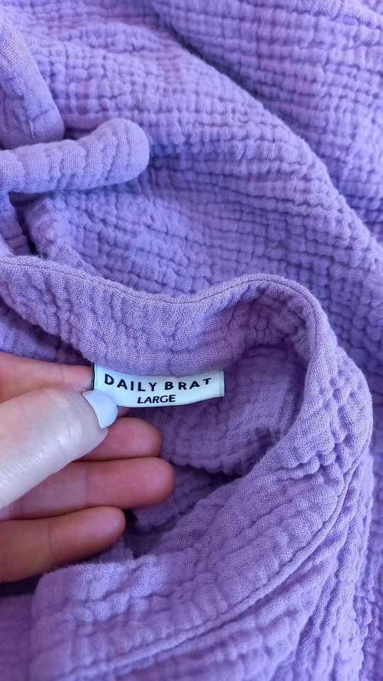 : Daily Brat : Kleid,  Musselin, lila/flieder in Hannover