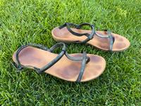 Bugatti Sandalen Gr. 40 Sandaletten schwarz Glitzer Nordrhein-Westfalen - Oberhausen Vorschau