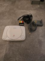 Psone ps one mit Kabeln super gepflegt Nordrhein-Westfalen - Datteln Vorschau