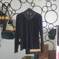 leichter Pulli mit Spitze sehr edel Größe 38/40 vila Bayern - Höchstädt a.d. Donau Vorschau