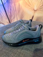 Top Zustand NIKE AIR MAX 720 Berlin - Spandau Vorschau