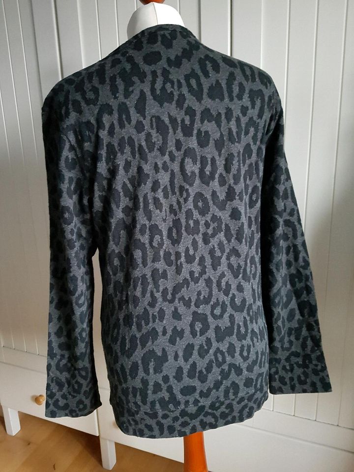 H&M Pullover Sweatshirt Grösse S Leo-look in Geiersthal