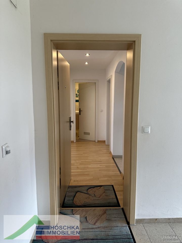 Sonnige, renovierte 2 Zimmer Wohnung in der Ortsmitte von Seeshaupt am Starnberger See in Seeshaupt
