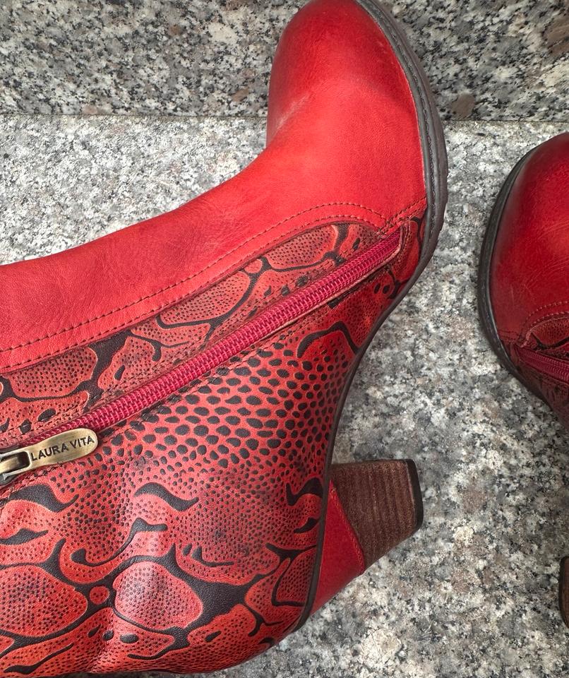 Laura Vita Stiefel Schuhe Lederschuhe Stiefeletten in 42 in Speyer