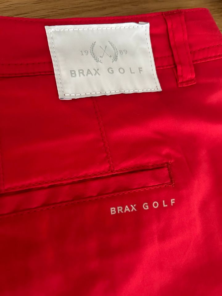 Neue BRAX GOLF Golfhose Damen Gr. 42 NEU Capri Cooltech rot in Nordstemmen