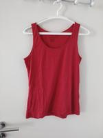 Rotes, figurbetontes Tanktop mit breiten Trägern Hessen - Wiesbaden Vorschau