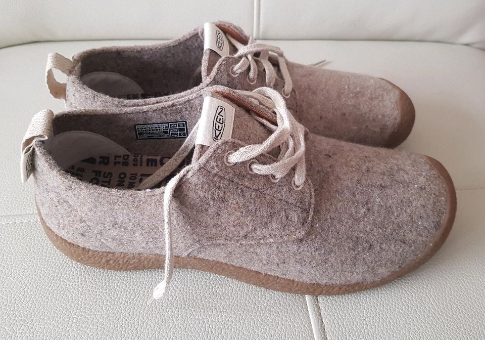 Keen Herren Freizeit- Schuhe Filzschuh Größe 44,5 Braun neu in Krefeld