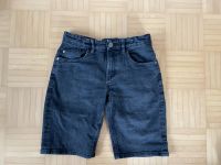 Jeans kurz Jeansshorts schwarz  Größe 164 C&A kurze Hose Nordrhein-Westfalen - Neuenrade Vorschau