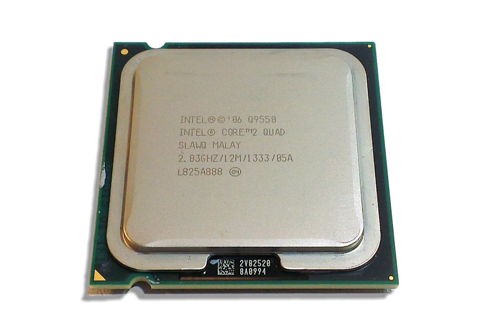 Bundel / ASUS / 4x A Data DDR2 / Intel Core 2 Quad 2,83 GHz in Augsburg