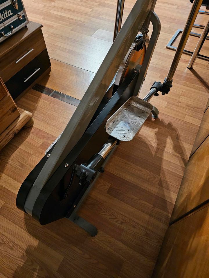 Crosstrainer Fitness Sport Geräte in Neuendettelsau